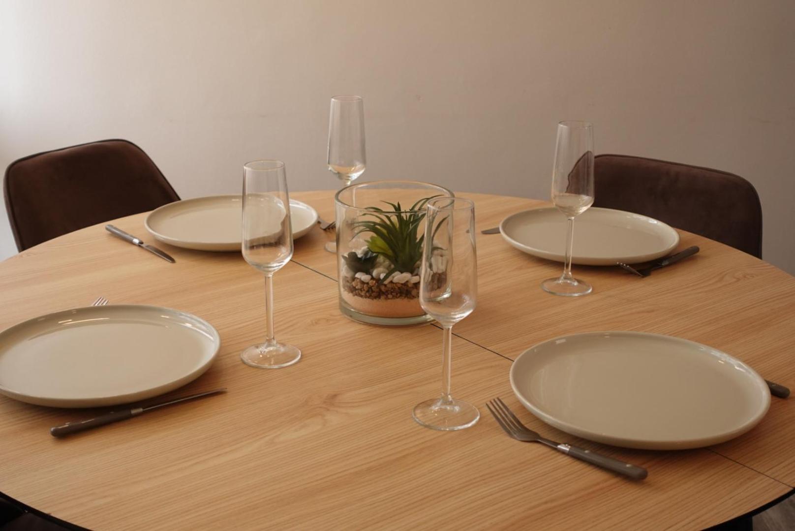 Parisian Retreat Pour 5 Personnes - 12 Min De Paris - Proche Gare Appartement Deuil-la-Barre Buitenkant foto
