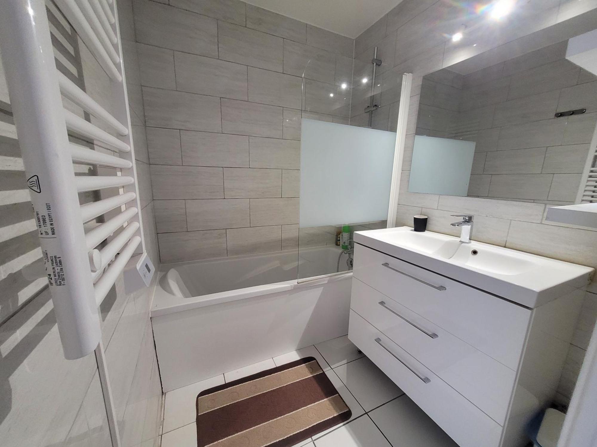 Parisian Retreat Pour 5 Personnes - 12 Min De Paris - Proche Gare Appartement Deuil-la-Barre Buitenkant foto
