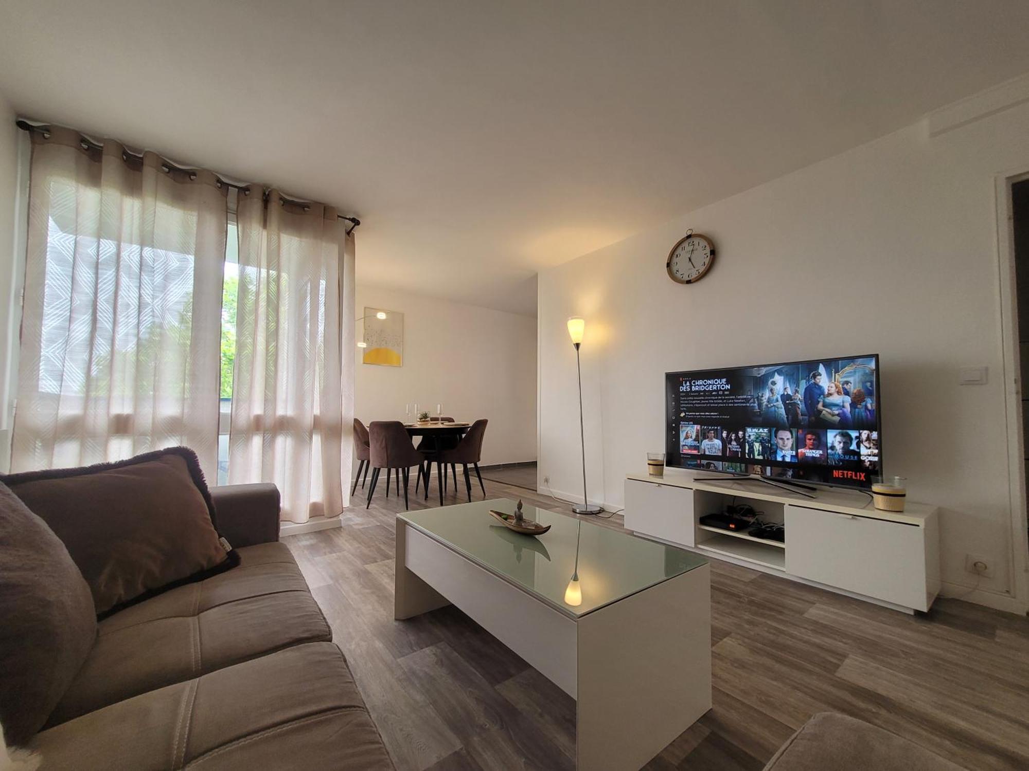 Parisian Retreat Pour 5 Personnes - 12 Min De Paris - Proche Gare Appartement Deuil-la-Barre Buitenkant foto