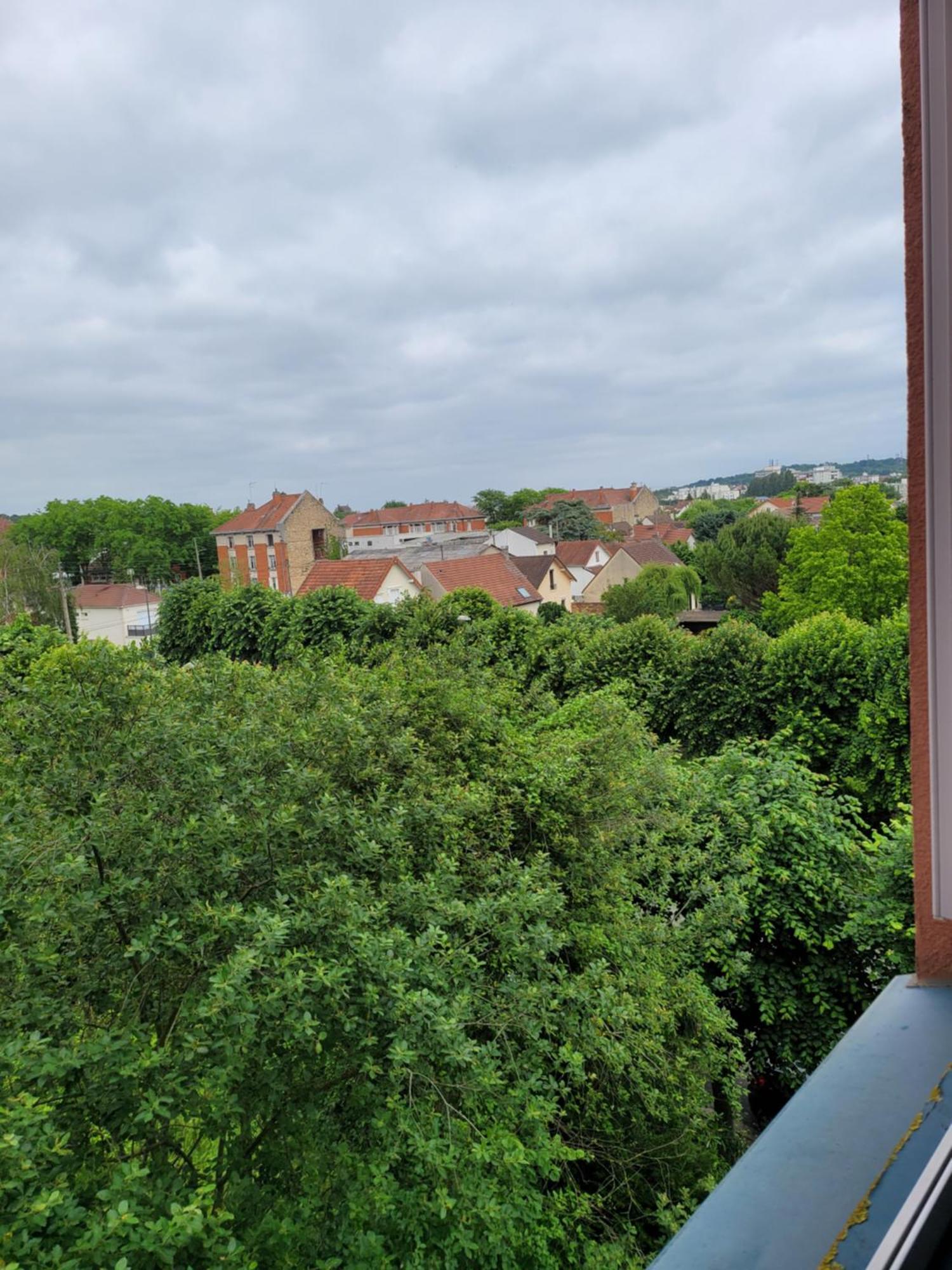 Parisian Retreat Pour 5 Personnes - 12 Min De Paris - Proche Gare Appartement Deuil-la-Barre Buitenkant foto